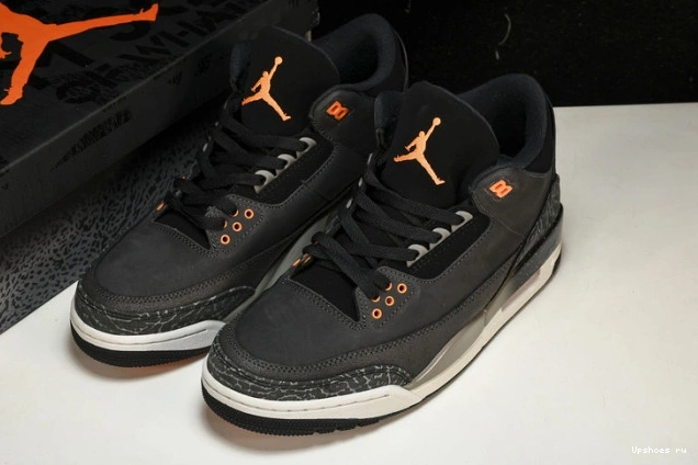 Jordan (2023) Retro CT8532-080 3 Fear 0724